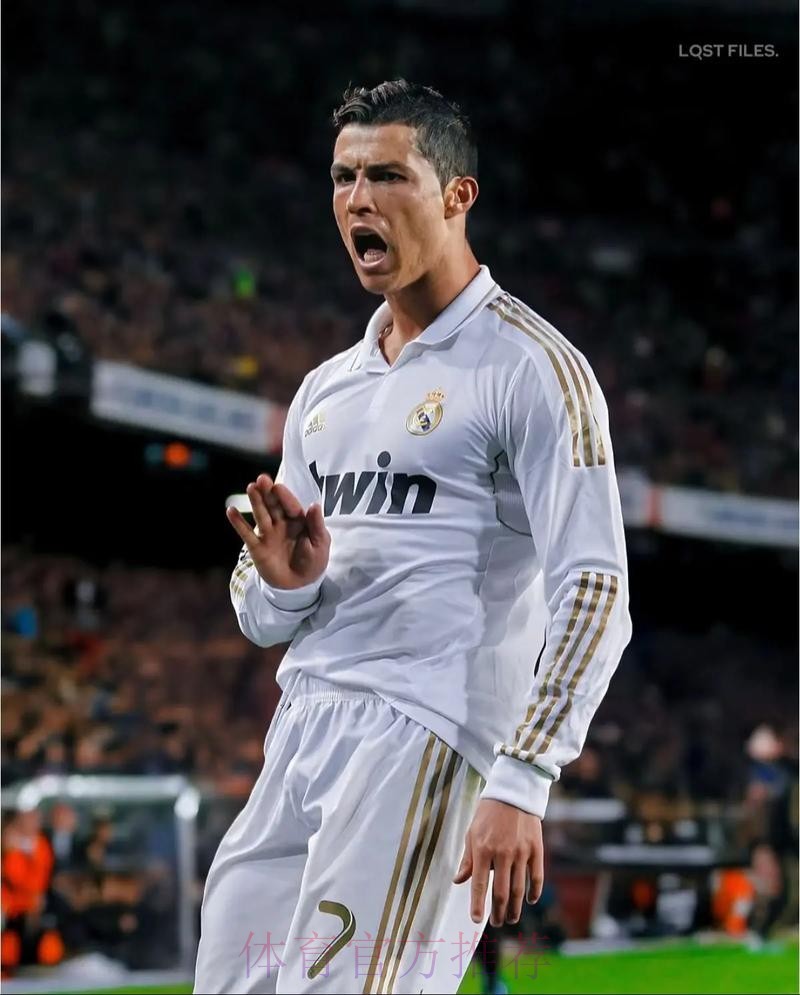 西媒:皇马内部认为姆巴佩上半场的表现像C罗 西媒:皇马内部认为姆巴佩上半场的表现像C罗